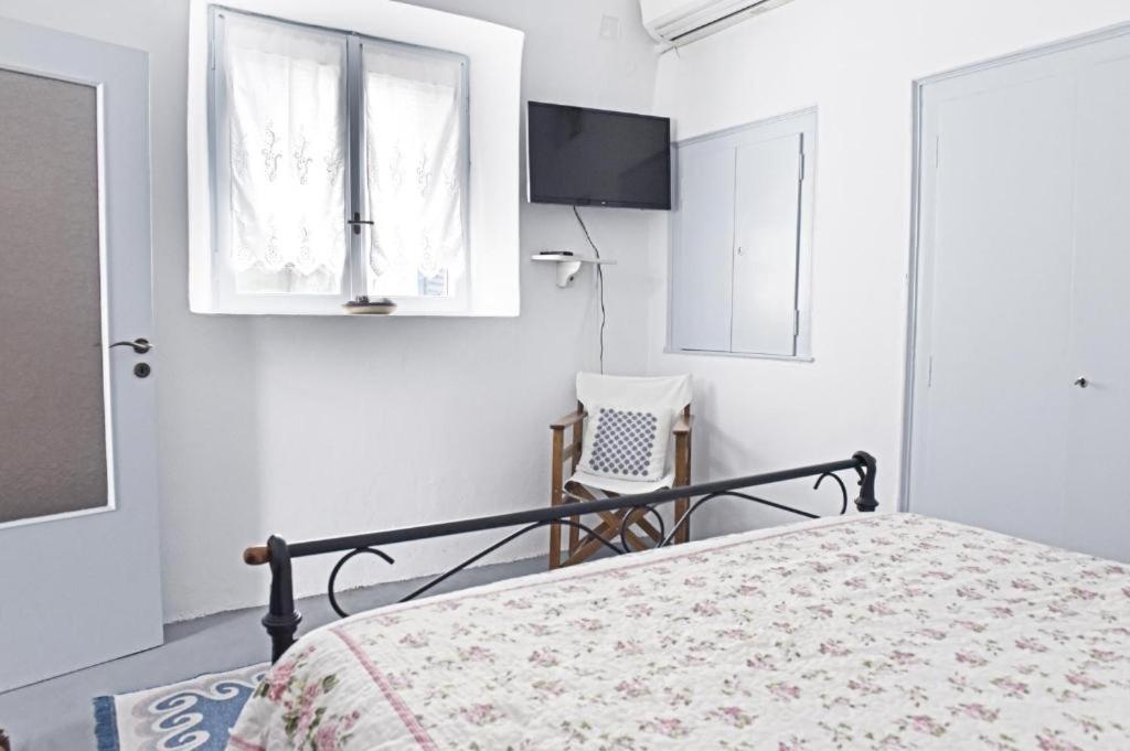 Calderimi Traditional Houses Фира Екстериор снимка