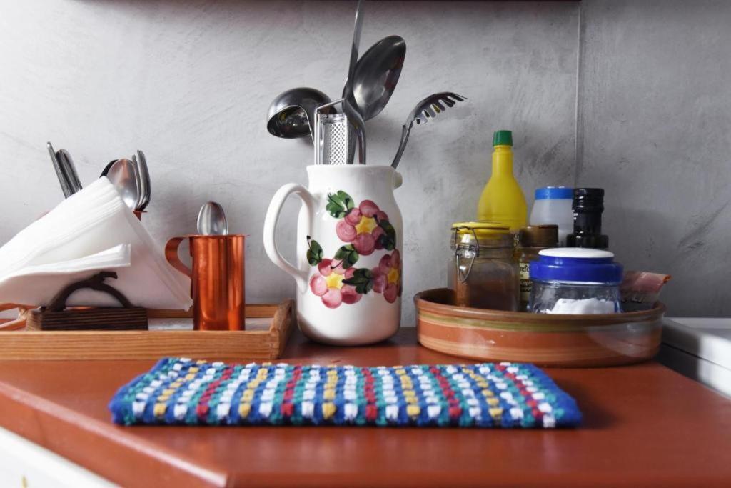 Calderimi Traditional Houses Фира Екстериор снимка