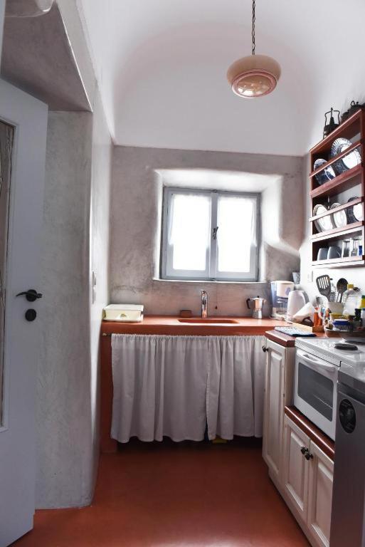 Calderimi Traditional Houses Фира Екстериор снимка