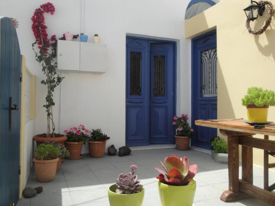 Calderimi Traditional Houses Фира Екстериор снимка